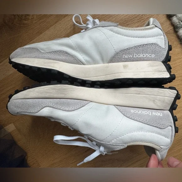 New Balance 327 Sea salt with nb 103 white and black Women’s Sz 8 VGC - Picture 4 of 11